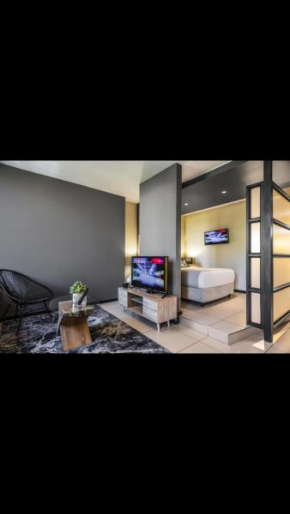 Vantage - Rosebank